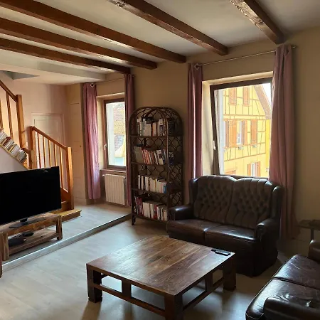 Apartment Le Grillen - 4 Bedroom - Centre